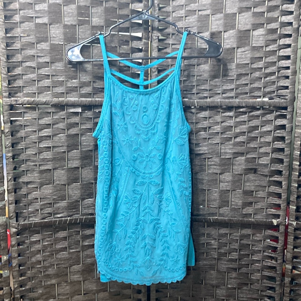 Turquoise Lace Tank Top Size Medium- Brand Rewind